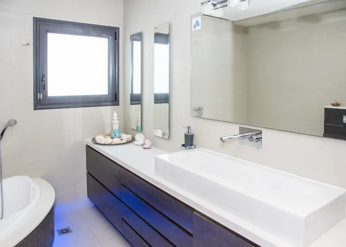 Elena Ialysos (Rhodes)