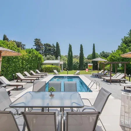 Villa Elena Lalyssos